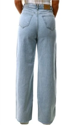 Veromoda Blue / Light Blue Denim Kathy Wide High Waisted Jeans -Style Nest Store 25542 3