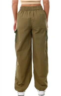 Veromoda Green / Dried Herb Janey Loose Fit High Rise Cargo Trousers -Style Nest Store 27322 3