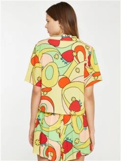 Glamorous Yellow Swirl Print Collared Shirt -Style Nest Store 28239 3