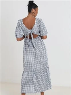 Brave Soul Pale Blue / Black Checked Seersucker Maxi Dress With Tie Detail -Style Nest Store 28361 3
